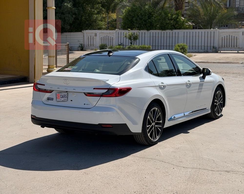 تويوتا كامري